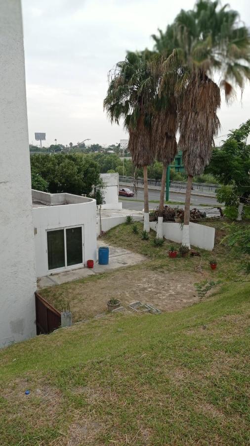 Confort Ejecutivo Suites Lindavista Guadalupe  Exterior photo